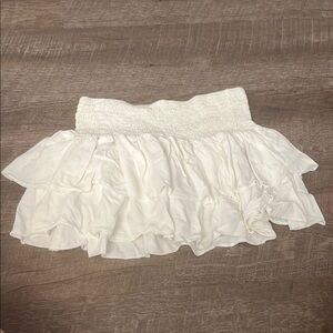 Elegant White Ruffled Skirt